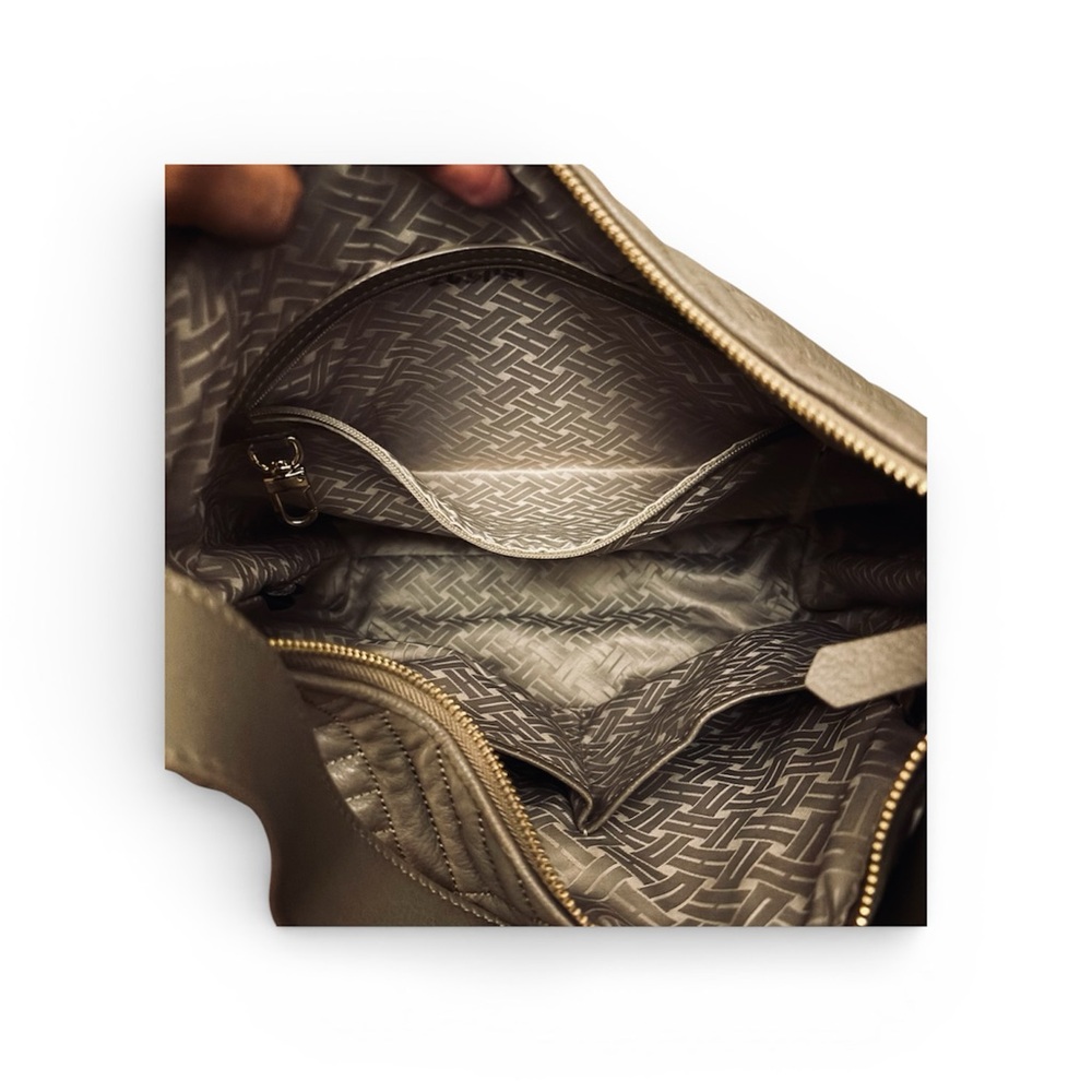 Cole Haan Elegant Quilted Hobo Bag in Tan! - Picture 5 of 9